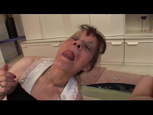 ❤️ İki nənənin və bir babanın üçlü var ❌ Seks videosu az.pornma-com.ru ﹏